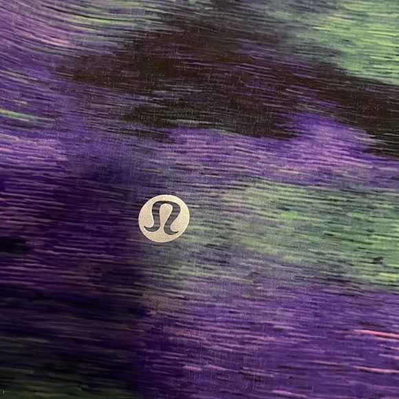 Lululemon Real Quick Singlet in Rio Nights - Picture 8 of 10